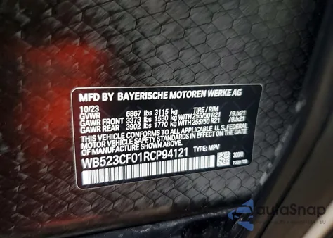 2024 BMW Ix xDrive50 z USA, uszkodzony, nr VIN WB523CF01RCP94121